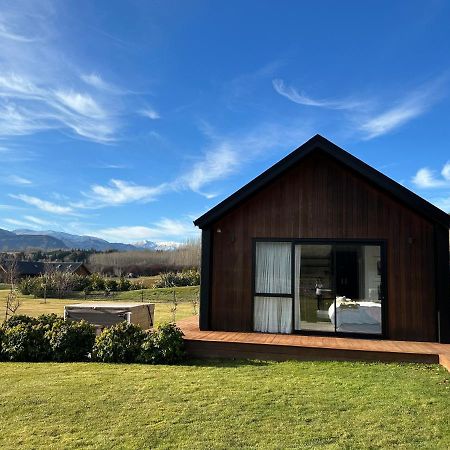Guest House With A Stunning View Frankton Exterior foto